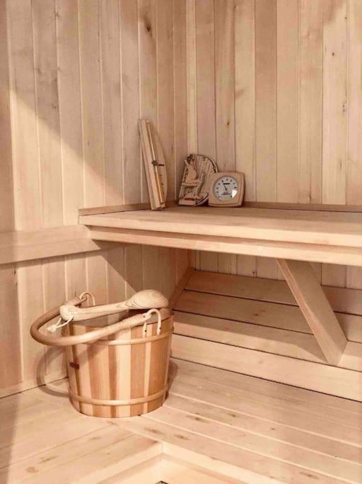 Babiogorska Perelka W Skandynawskim Stylu Z Sauna I Kominkiem Jordanow Exteriör bild